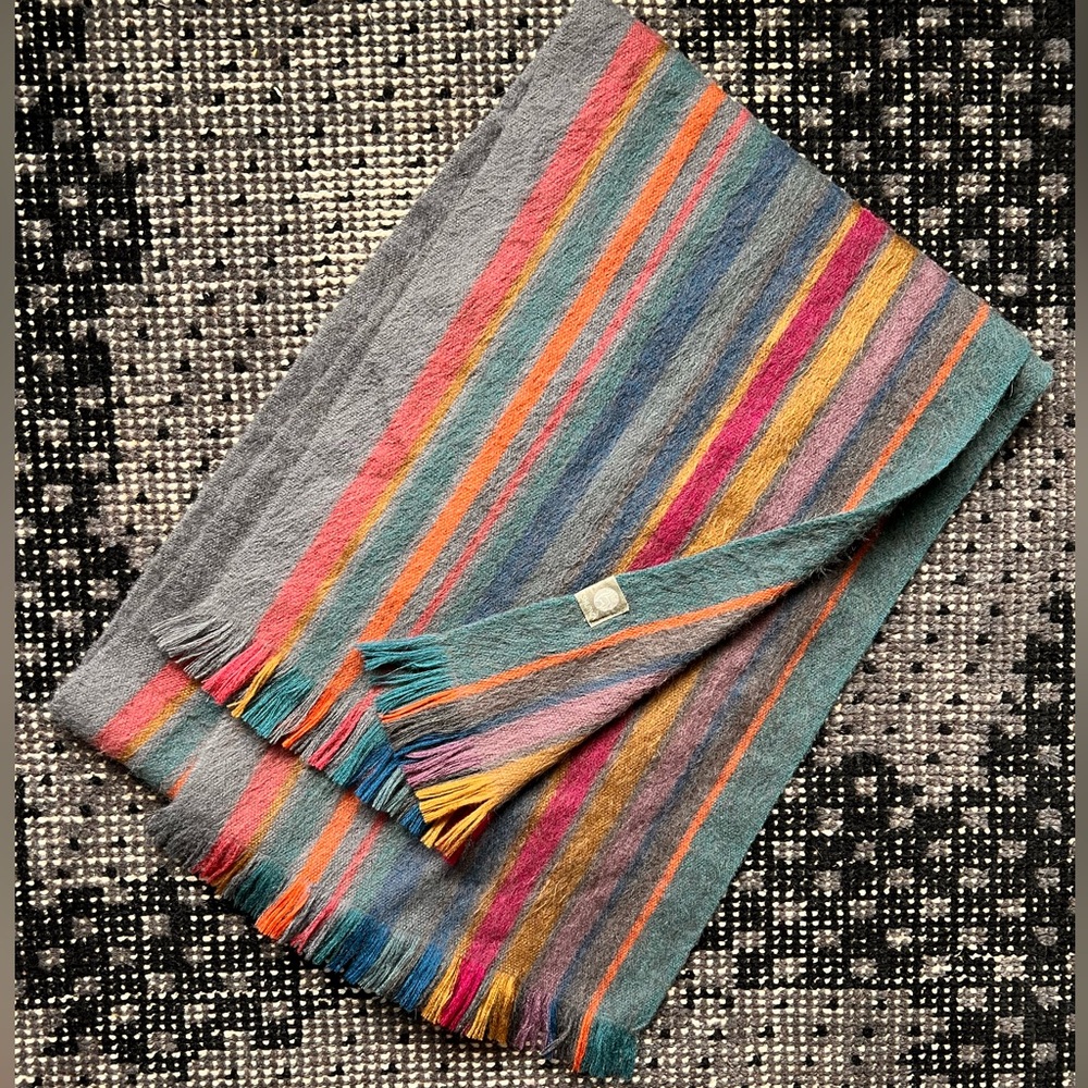 Shupaca neckscarf striped alpaca